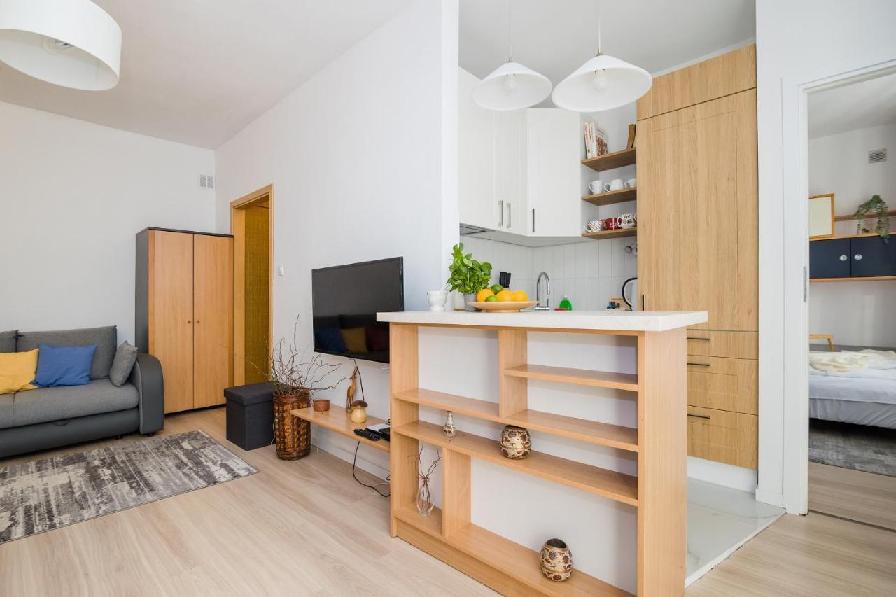 Shortstaypoland Plac Dabrowskiego B140 Warsaw Exterior photo